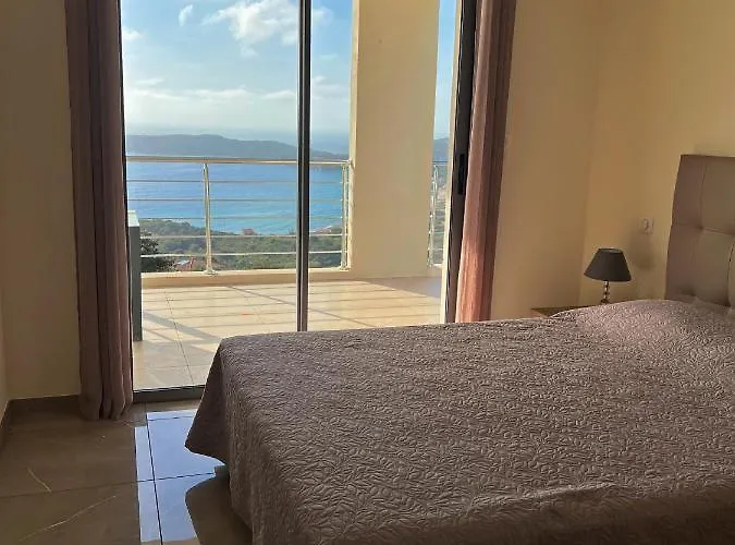 Villa Cargese *