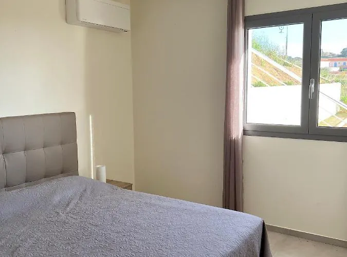 Villa Cargese Villa *