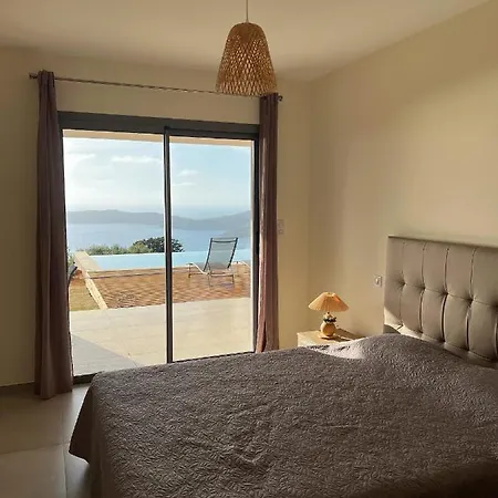 Villa Cargese Villa *